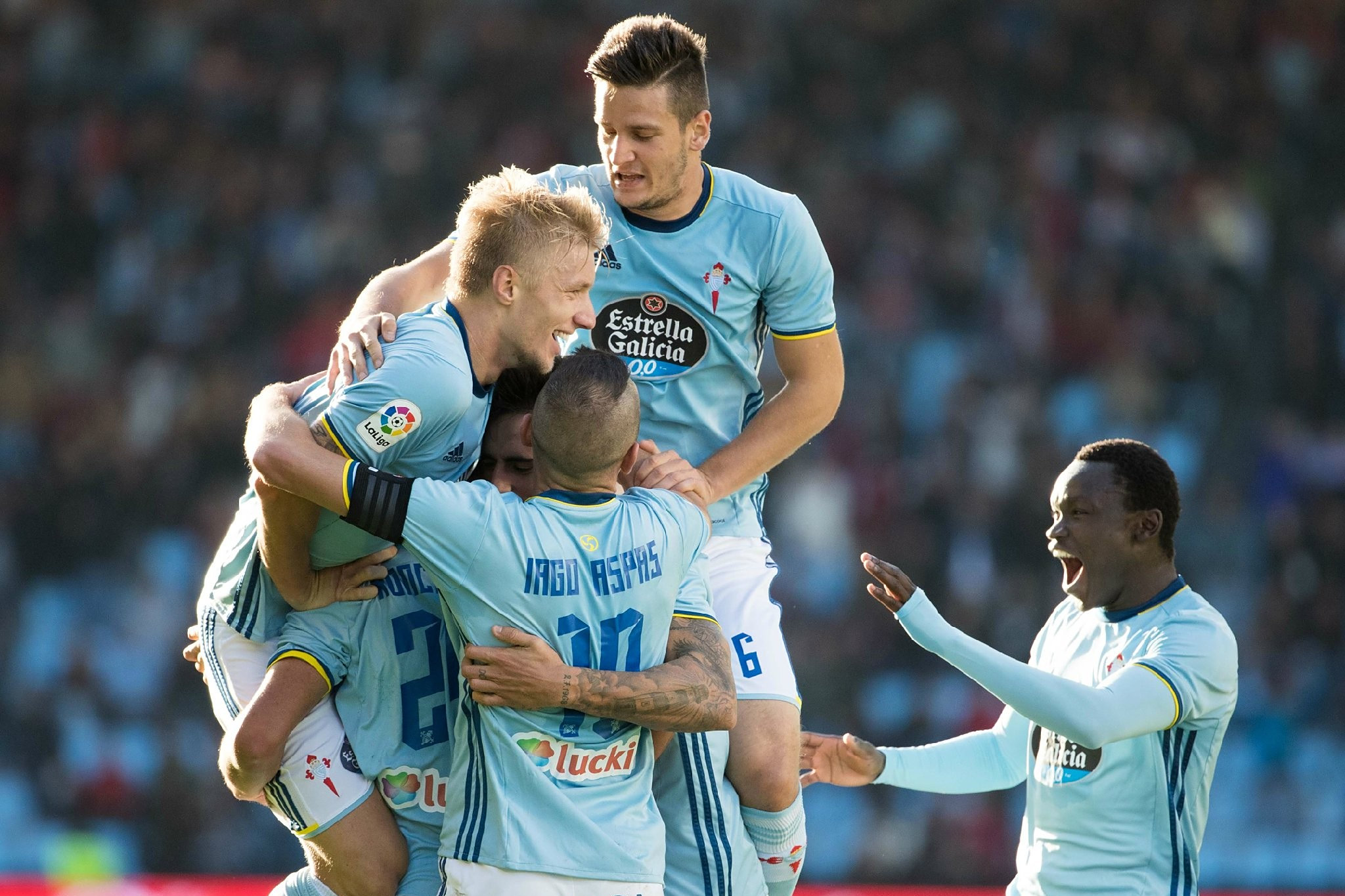 关于赫罗纳防守线稳固限制对手攻势的信息